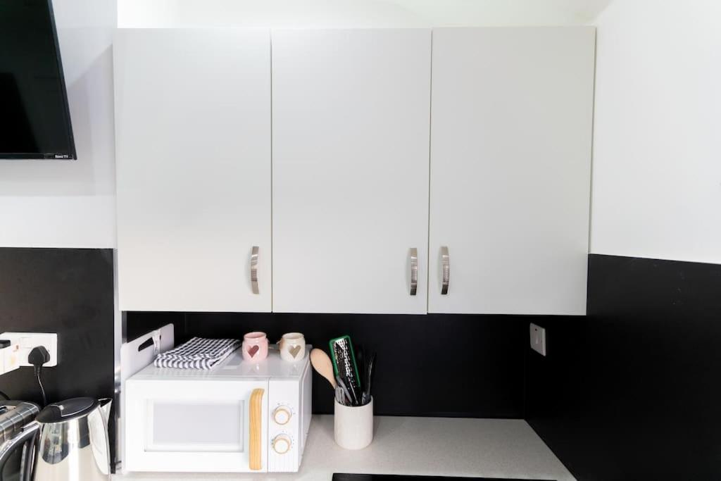Stylish Studio In Moseley Village Бирмингам Екстериор снимка